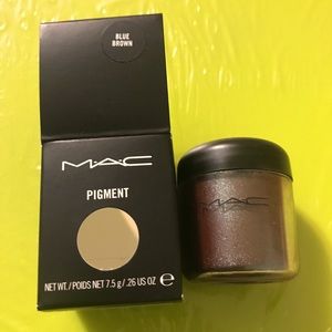MAC pigment blue brown